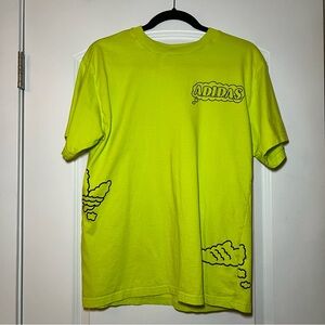 Adidas  Shirt Men's Size Medium All Day I Dream About Sneakers Green